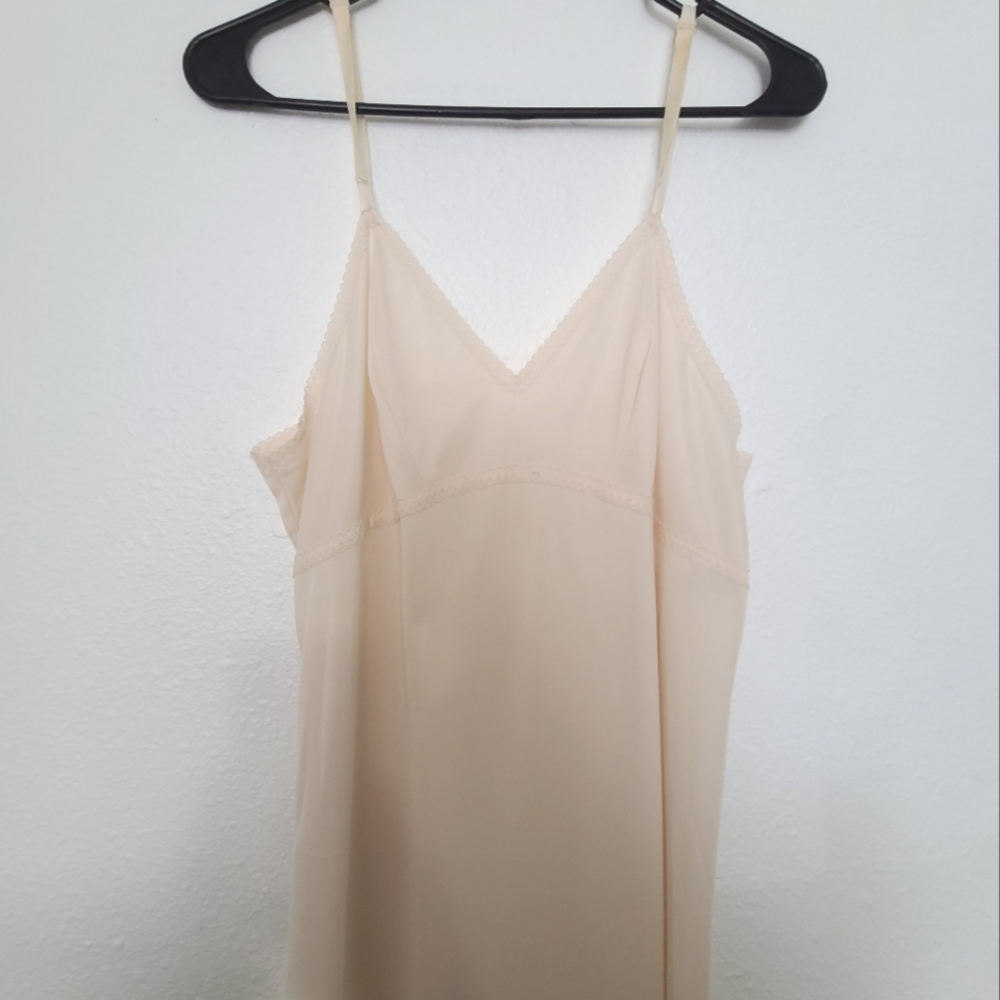 Vintage Lorraine long nightgown slip nighty - Picture 2 of 12